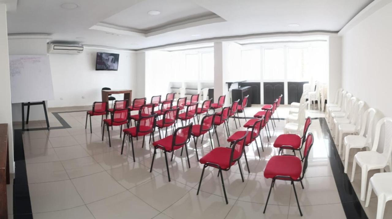 Hotel Catalina Plaza Pereira Ngoại thất bức ảnh